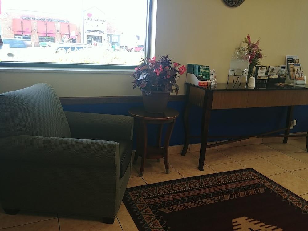 格雷特本德旅程住宿酒店 Great Bend 外观 照片